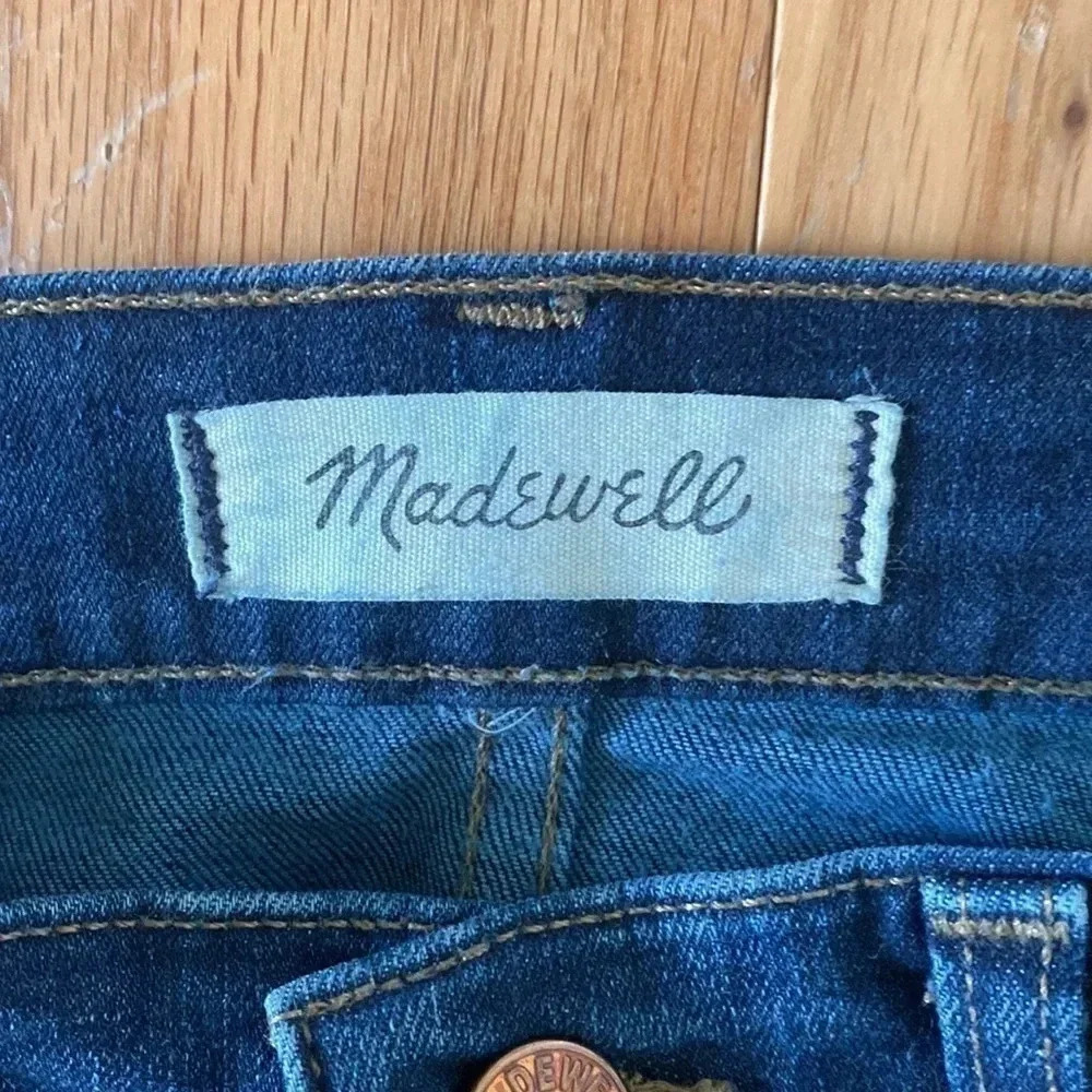 Madewell EUC dark wash 10’’ high rise jeans - Picture 5 of 11
